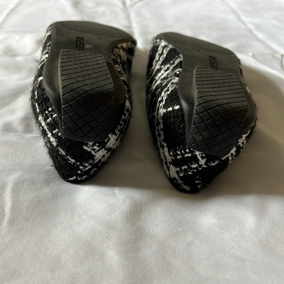 Talbots black/white flats, size10 - Picture 5 of 5